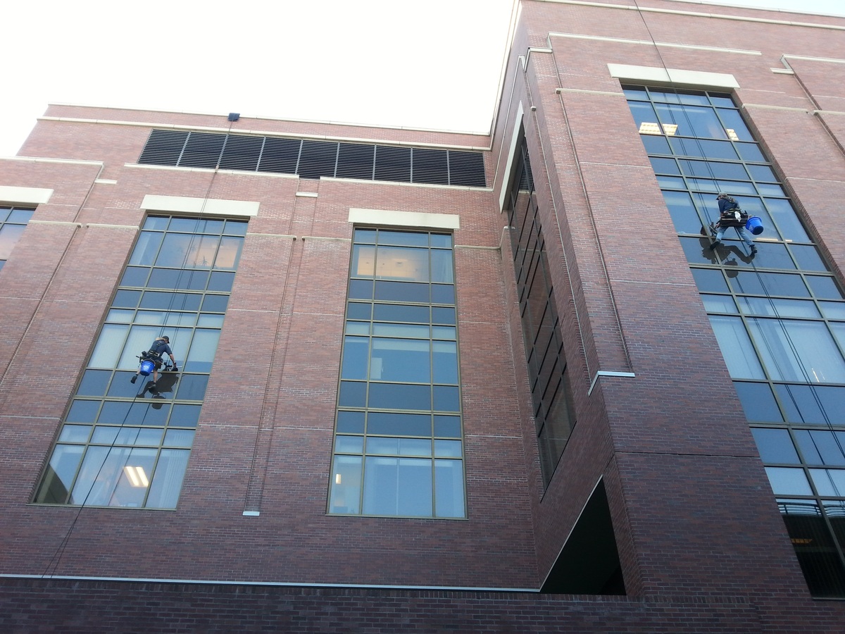 Building Cleaning Services